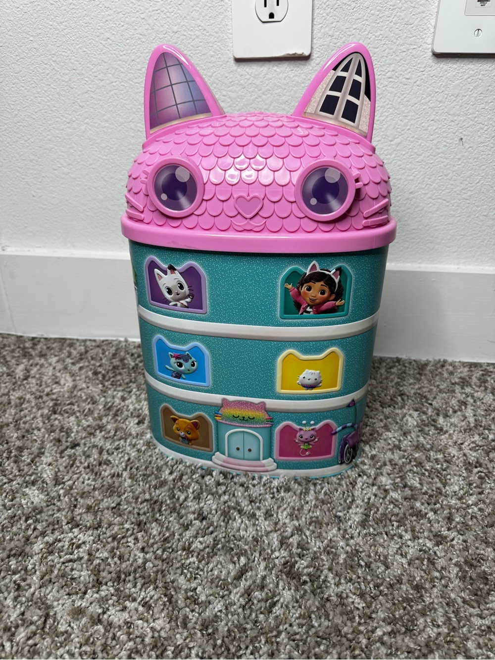 Kids gabby doll house popcorn bucket - Picture 1 of 7